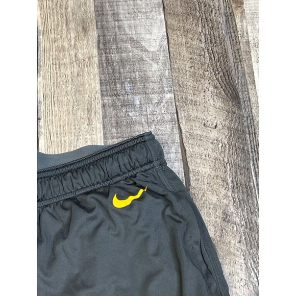 Nike OnField Men S Green Bay Packers Shorts Dri-Fit Gray Athletic Gym Practice - Picture 3 of 8